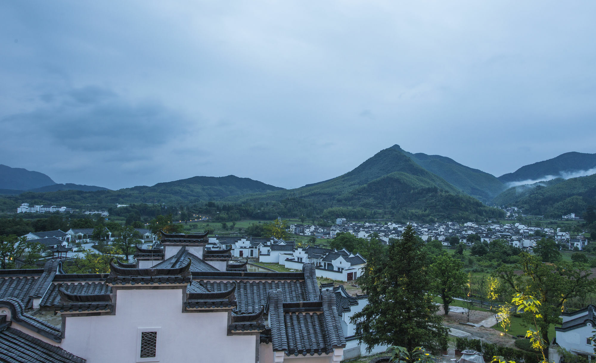Banyan Tree Hotel Huangshan-The Ancient Charm Of Huizhou, A Paradise Dış mekan fotoğraf